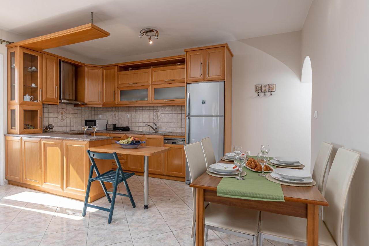 Optasia Naxos Center 2 Bedroom New Apartment Naxos City Exterior photo